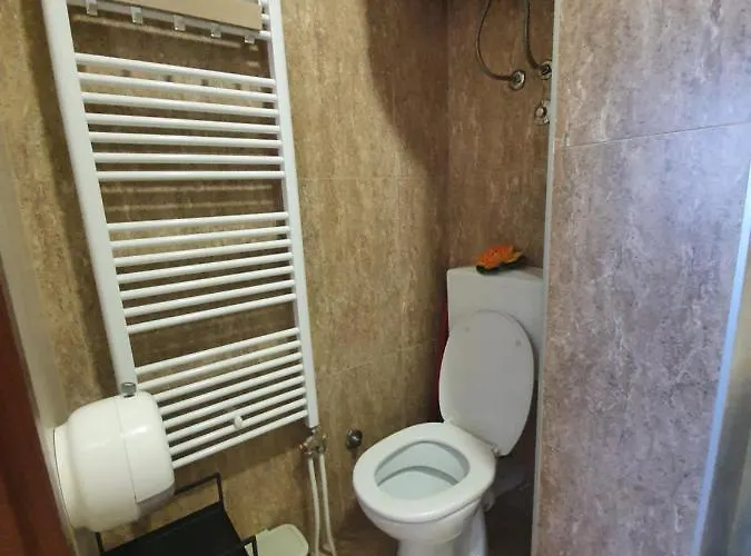 Hills 23 즐라티보